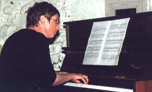 Un concert de musique par des musiciens adultes à Gières / Grenoble / Isère