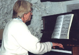 Un concert de musique par des musiciens adultes à Gières / Grenoble / Isère